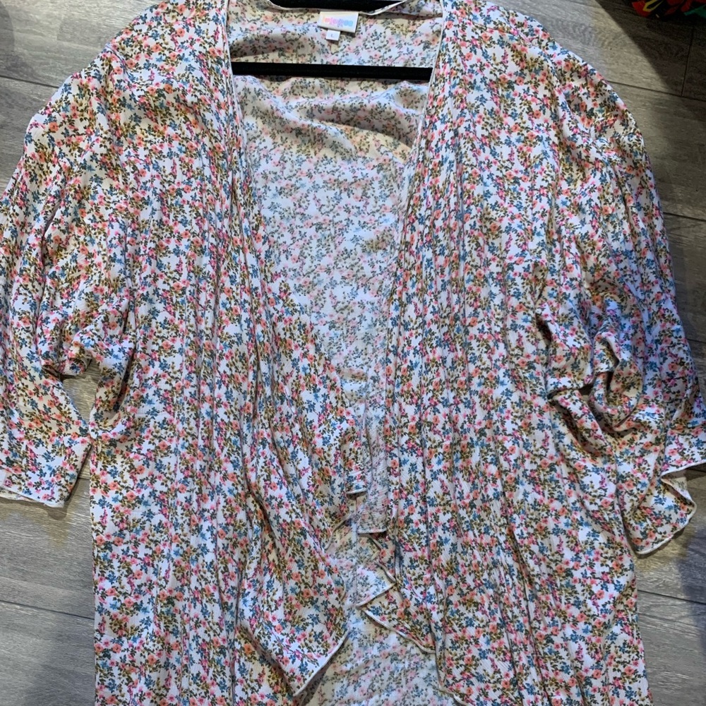 Lularoe Shirley Kimono